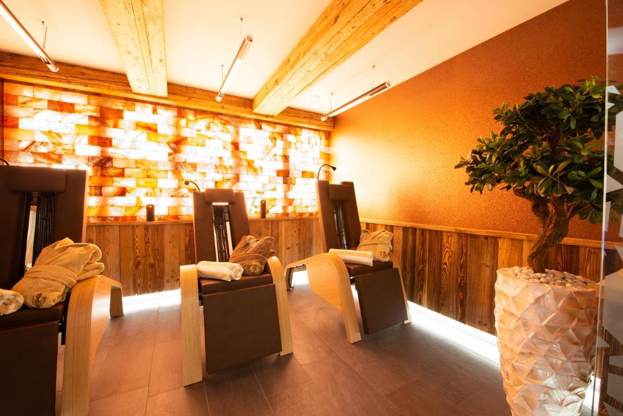 באד וויריסהופן Wellness-Hotel Adler מראה חיצוני תמונה