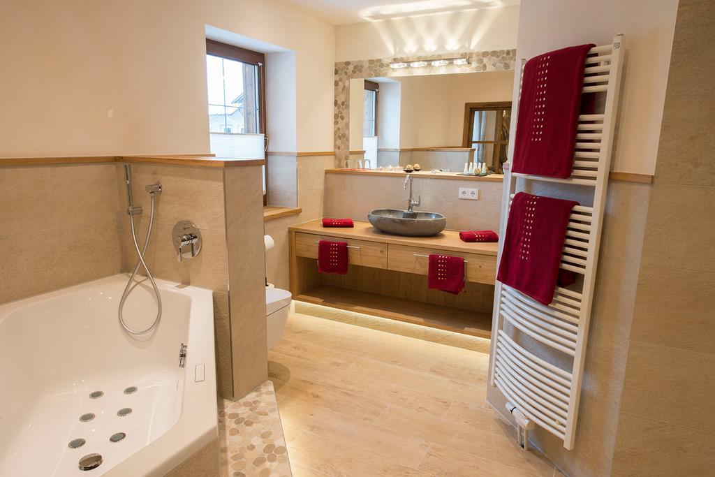 באד וויריסהופן Wellness-Hotel Adler מראה חיצוני תמונה